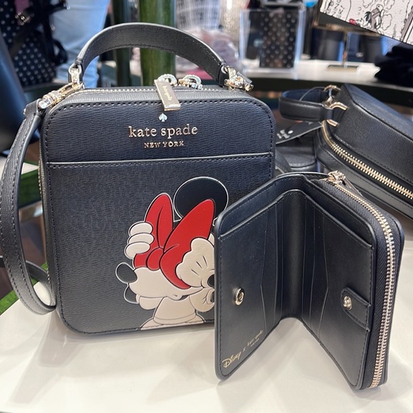 Kate Spade Disney Minnie Mouse Daisy Vanity Crossbody Bag & Zip Around Wallet - Picture 6 of 16